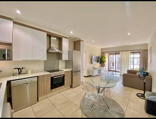 2 BEDROOM APARTMENT FOR SALE IN FOURWAYS